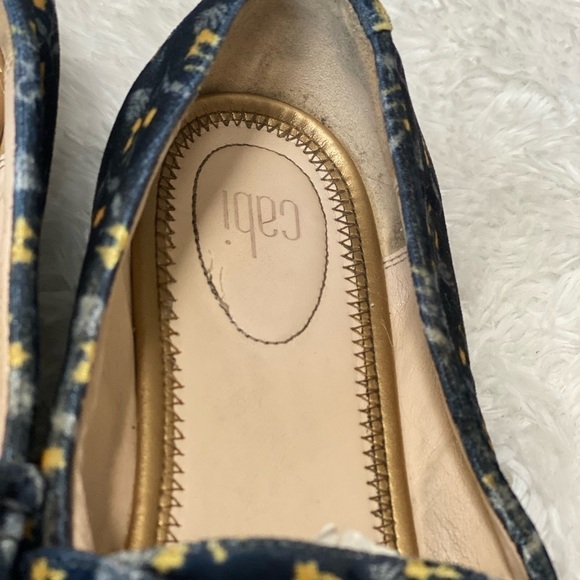 Cabi velvet floral loafers carnavy size 9 - Picture 6 of 13